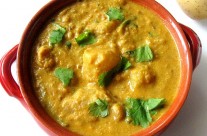 Aloo Ki Subzi- Creamy Potato curry